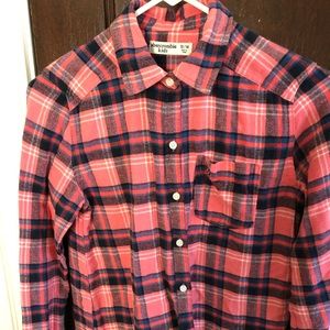 Abrecrombie kids- flannel-excellent condition